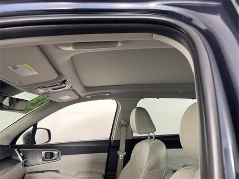 Certified 2023 Kia Sorento SX Prestige image 18