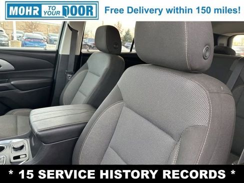 Used 2020 Chevrolet Traverse LS image 9