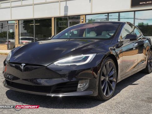 Used 2017 Tesla Model S 100D AWD/4WD image 3