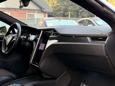 Used 2018 Tesla Model S 75D AWD/4WD image 10