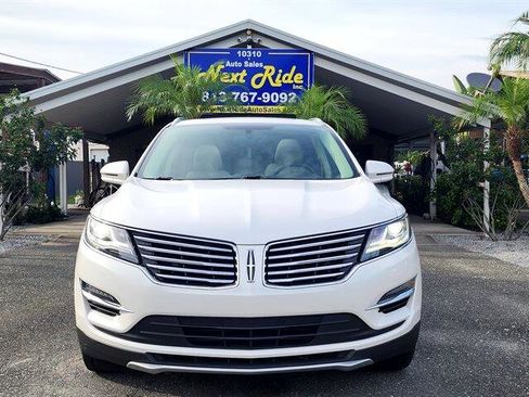 Used 2017 Lincoln MKC Reserve image 3