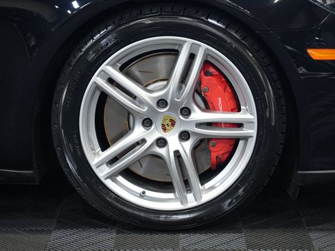 Used 2017 Porsche Panamera Turbo w/ Carbon Fiber Interior Package AWD/4WD image 58