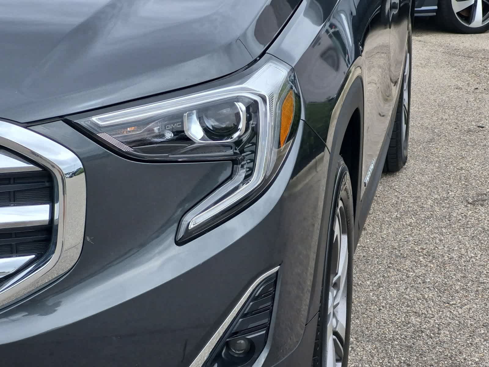 Used 2021 GMC Terrain SLT AWD/4WD image 11