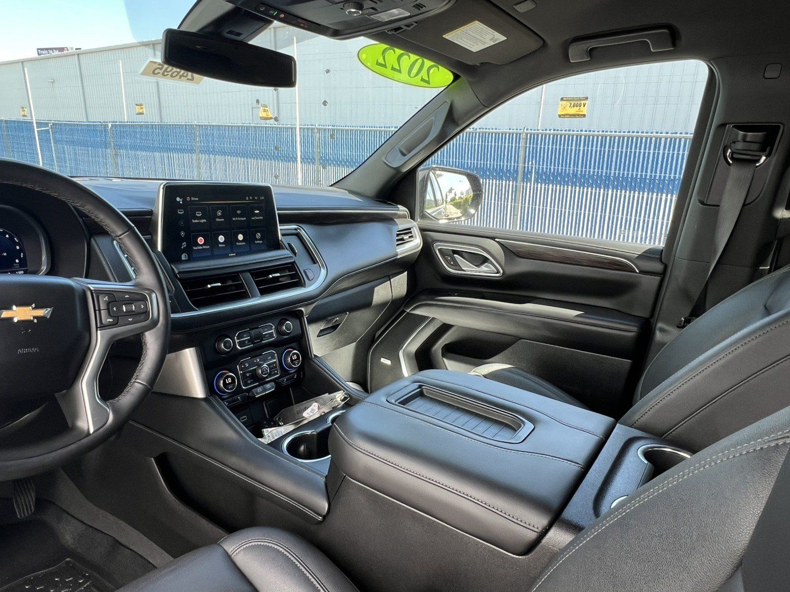 Used 2022 Chevrolet Tahoe LT w/ Luxury Package AWD/4WD image 18