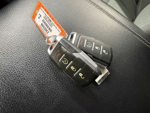 Used 2023 RAM 1500 Big Horn image 33