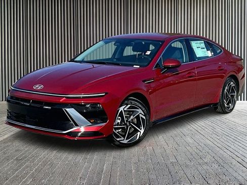 New 2026 Hyundai Sonata SEL FWD image 2