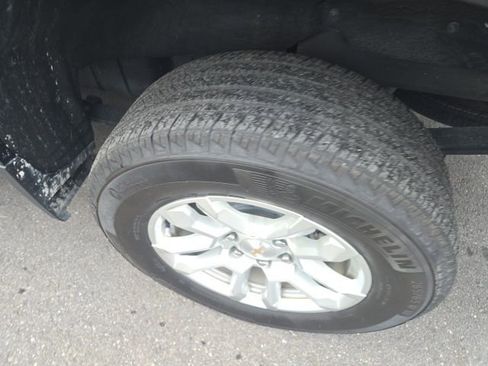 Used 2024 Chevrolet Silverado 1500 LT w/ Convenience Package II image 9