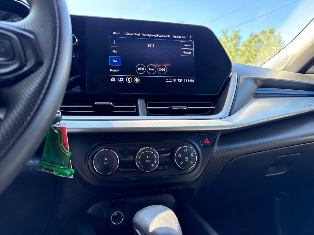 Used 2024 Chevrolet Trax LS FWD image 11