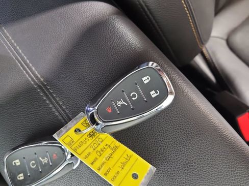 Used 2020 Chevrolet Equinox Premier AWD/4WD image 30