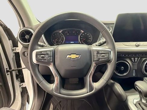 Used 2024 Chevrolet Blazer LT w/ Driver Confidence Package FWD image 10