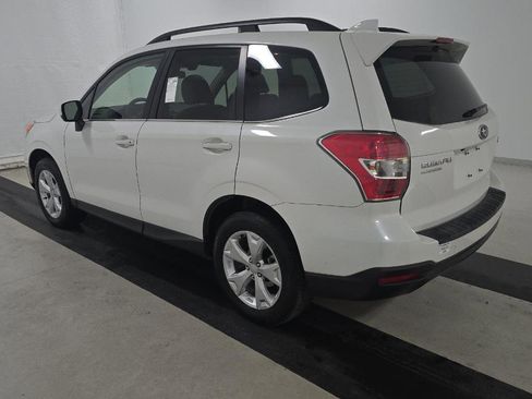 Used 2016 Subaru Forester 2.5i Limited AWD/4WD image 6