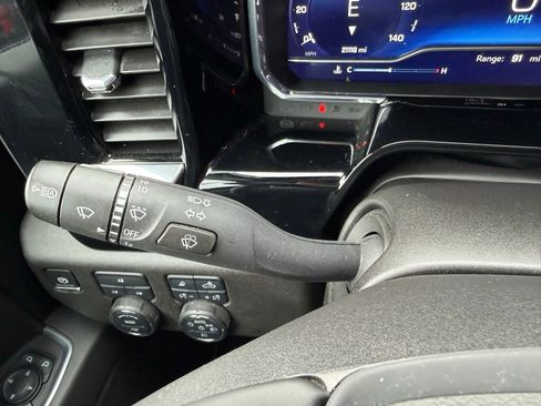 Used 2025 Chevrolet Silverado 2500 LT w/ All Star Edition image 34