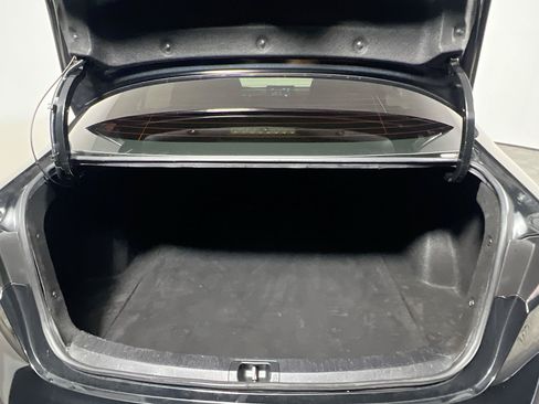 Used 2022 Toyota Corolla LE FWD image 32
