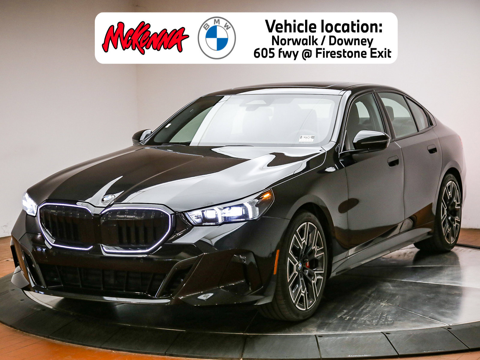Used 2026 BMW 530i w/ M Sport Package RWD image 1