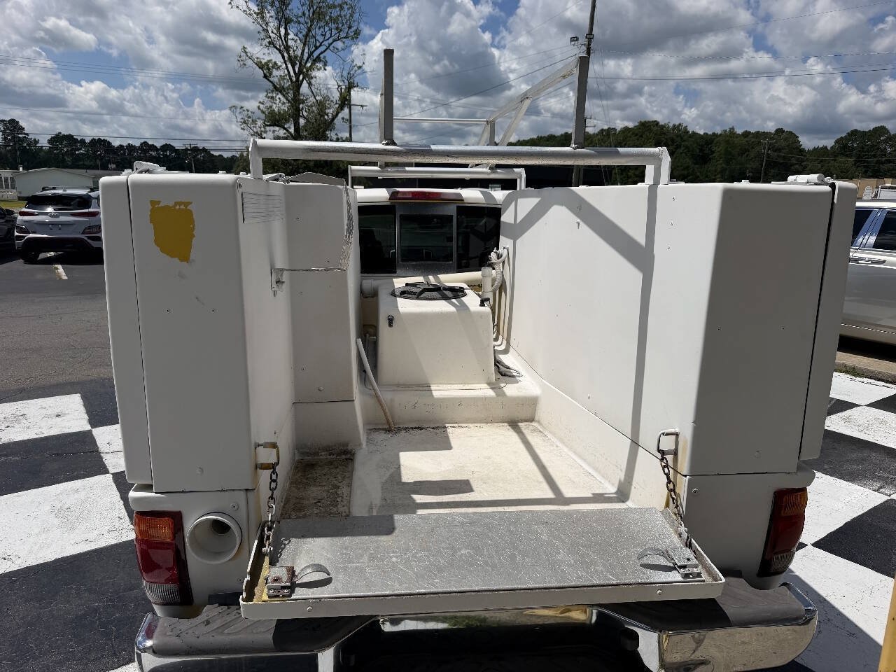Used 2018 Nissan Frontier SV RWD image 7