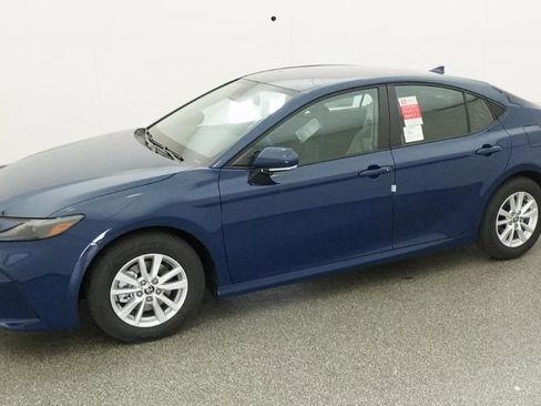 New 2026 Toyota Camry LE image 35