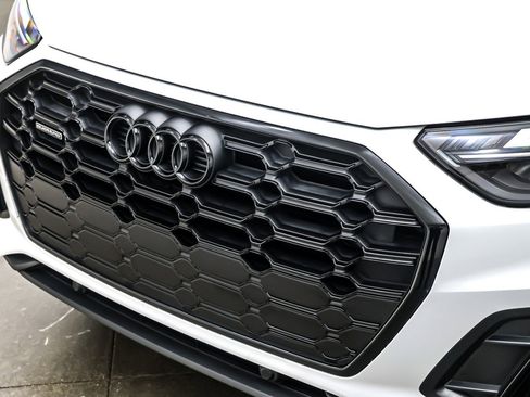 Used 2024 Audi Q5 2.0T Premium w/ Summer of Audi Package image 13