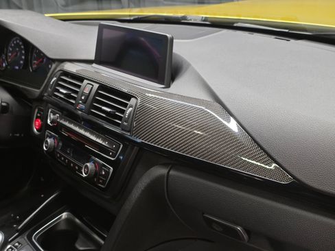 Used 2015 BMW M4 Coupe image 34