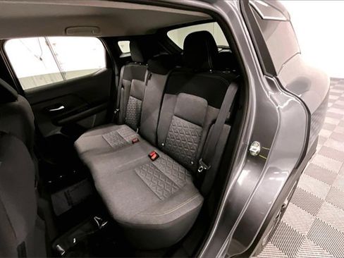 New 2026 Nissan Kicks SV image 10