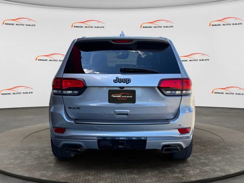 Used 2019 Jeep Grand Cherokee High Altitude AWD/4WD image 9