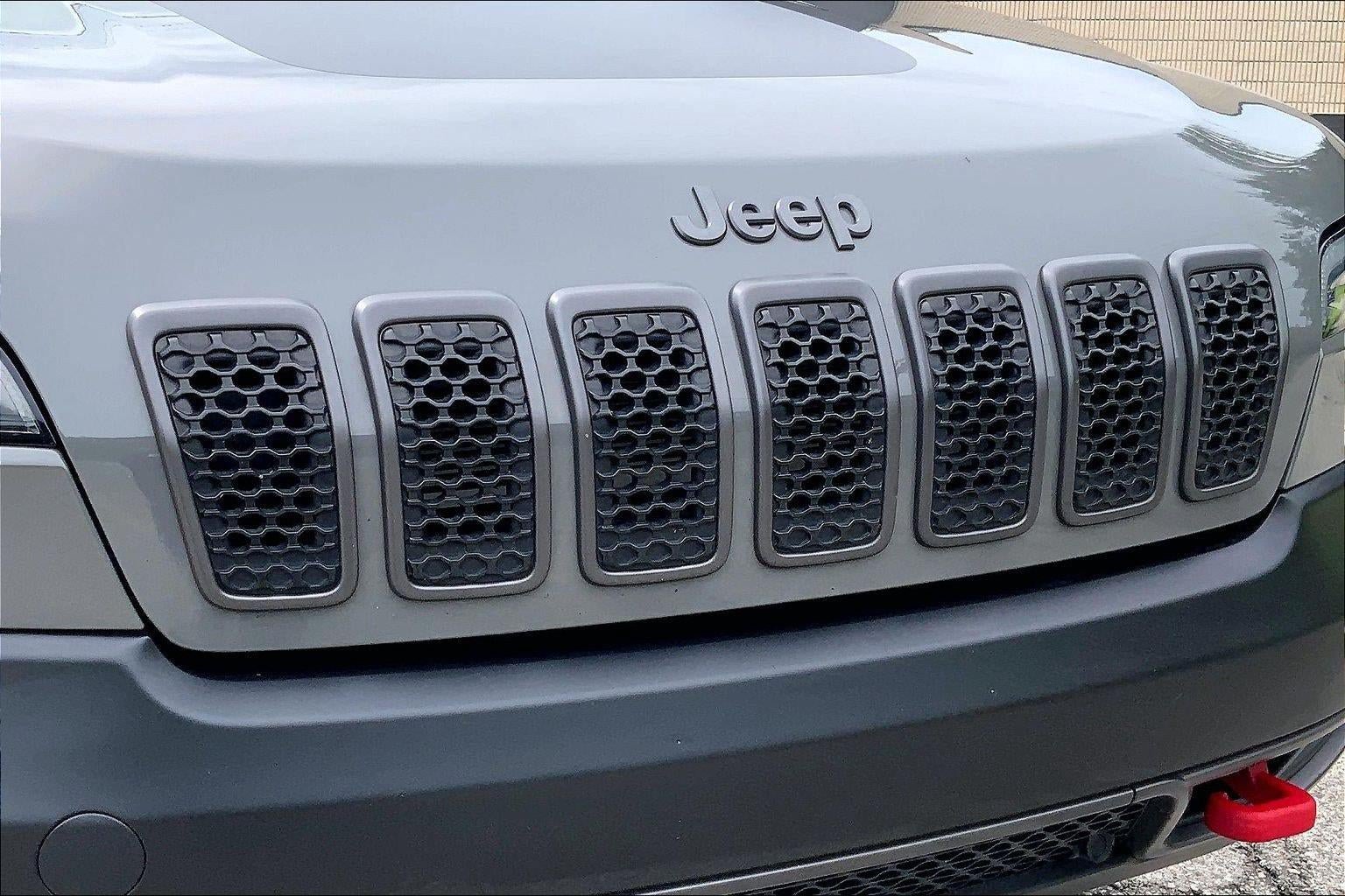 Used 2022 Jeep Cherokee Trailhawk w/ Sound & Nav Group AWD/4WD image 29