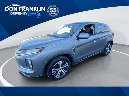 Used 2024 Mitsubishi Outlander Sport SE image 1