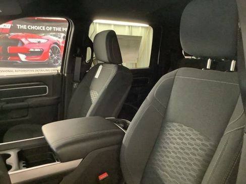 New 2025 RAM 2500 Big Horn image 33