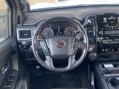Used 2023 Nissan Titan PRO-4X w/ Pro-4x Convenience Package image 12