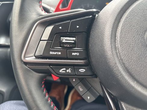 Used 2023 Subaru Crosstrek 2.0i Premium w/ Special Edition image 21