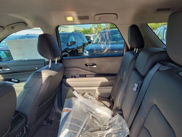 New 2026 Nissan Pathfinder SL w/ Cargo Package FWD image 13