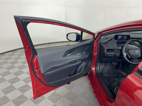 Certified 2024 Toyota Prius Limited image 11