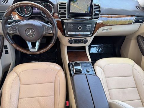 Used 2017 Mercedes-Benz GLS 450 4MATIC image 14