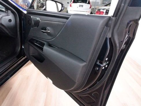 Used 2024 Lexus ES 350 Ultra Luxury w/ Accessory Package (Z1) image 22