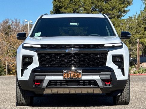 New 2026 Chevrolet Traverse Z71 w/ Enhanced Driving Package image 9