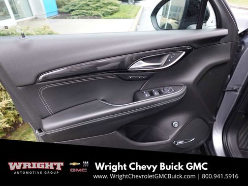 Used 2021 Buick Envision Essence w/ Technology Package I image 11