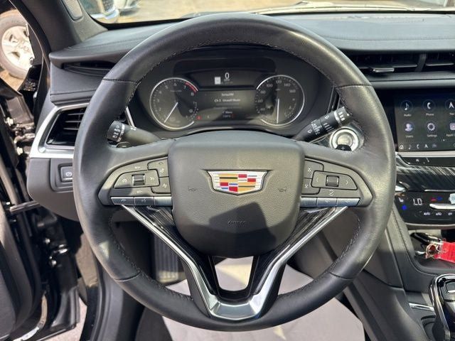 Certified 2024 Cadillac XT6 Premium Luxury FWD image 12