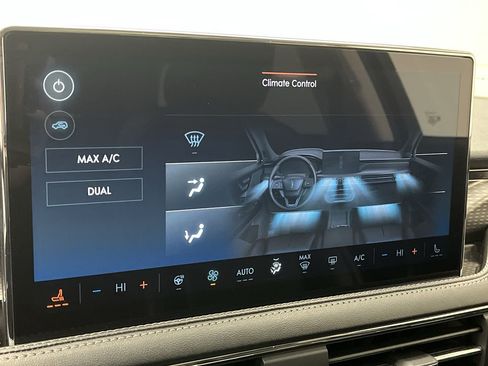 Used 2024 Lincoln Corsair Reserve w/ Equipment Group 201A image 21