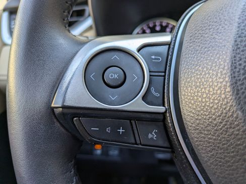 Used 2019 Toyota RAV4 XLE w/ Convenience Package image 22