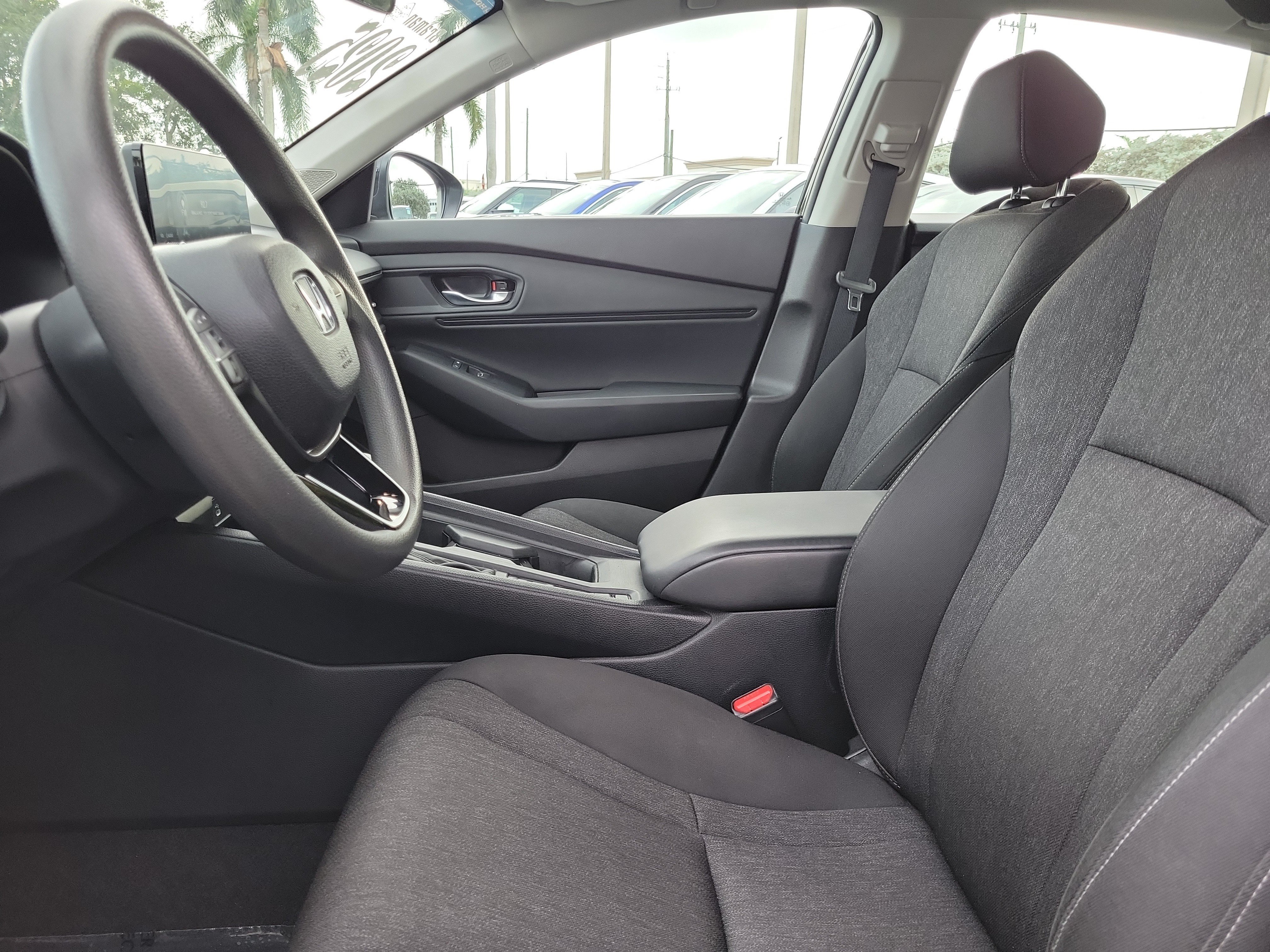 Certified 2025 Honda Accord SE image 15