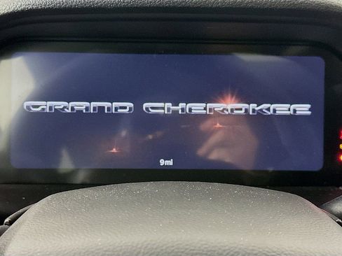 New 2026 Jeep Grand Cherokee L 2WD image 11