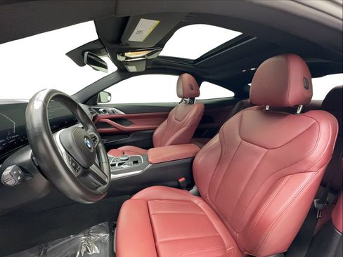 Used 2024 BMW 430i Coupe w/ M Sport Package RWD image 19