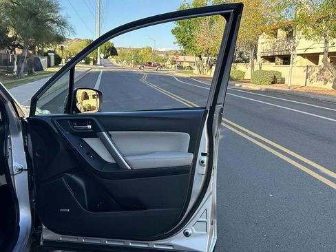 Used 2015 Subaru Forester 2.5i Limited image 49