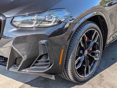 Certified 2024 BMW X4 M40i w/ Premium Package AWD/4WD image 21