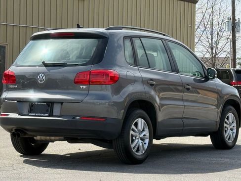 Used 2017 Volkswagen Tiguan S image 5