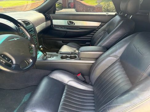 Used 2004 Ford Thunderbird RWD image 24