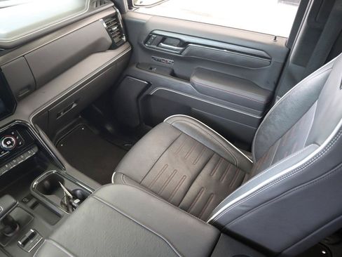 Used 2023 GMC Sierra 1500 AT4X AWD/4WD image 18