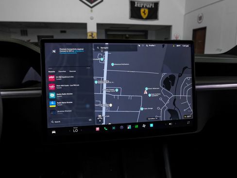 Used 2024 Tesla Model X AWD/4WD image 19