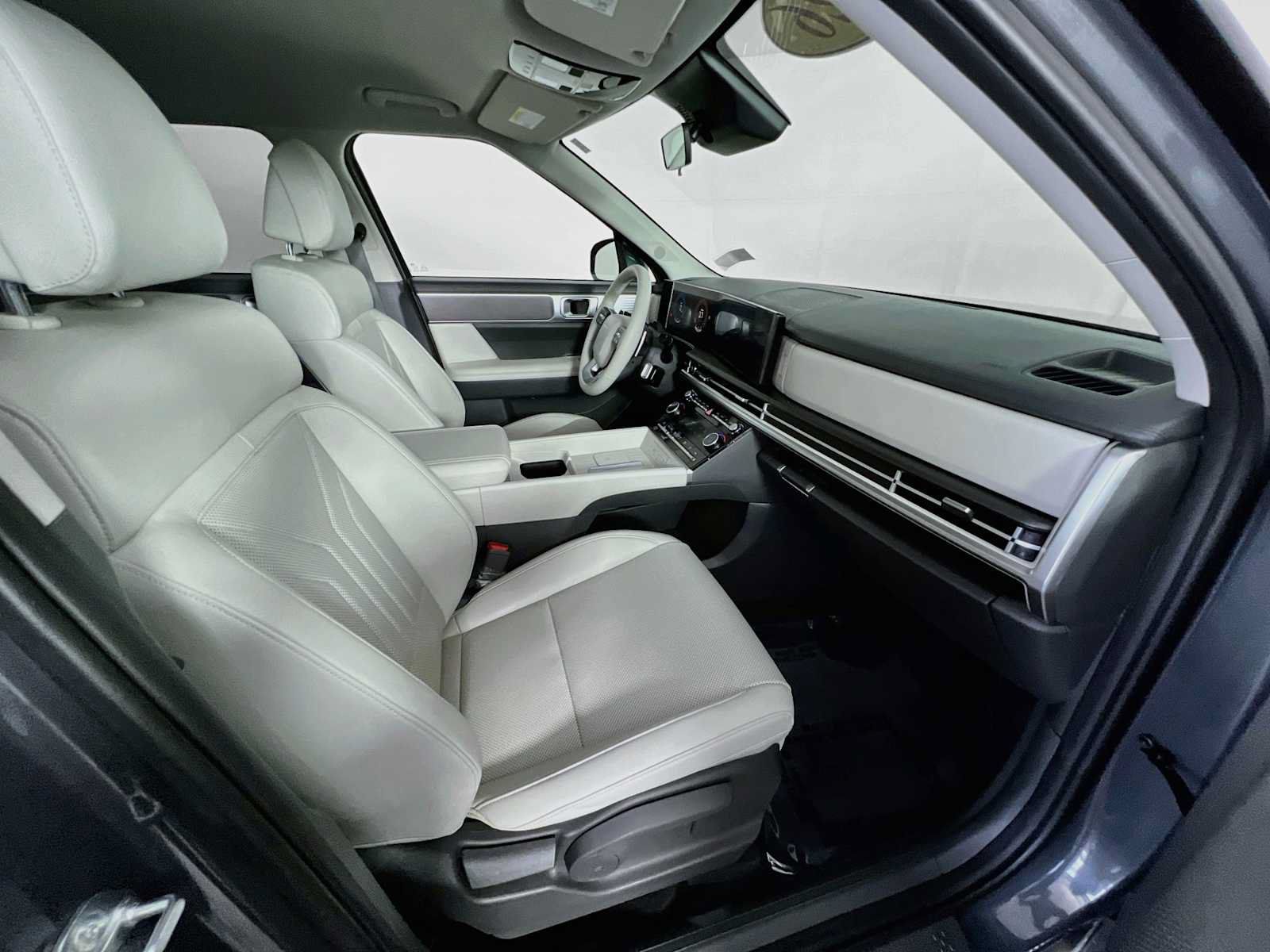 Certified 2026 Hyundai Santa Fe SEL AWD/4WD image 28