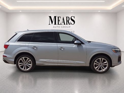 Used 2025 Audi Q7 3.0T Premium Plus AWD/4WD image 6
