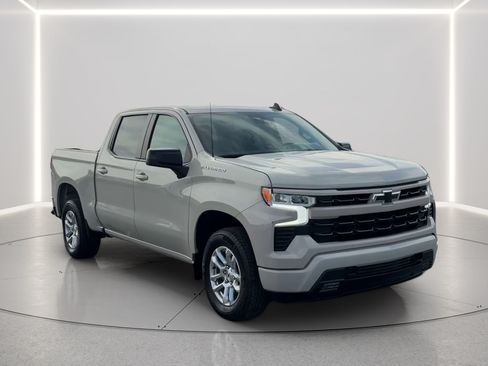 Used 2026 Chevrolet Silverado 1500 RST RWD image 3